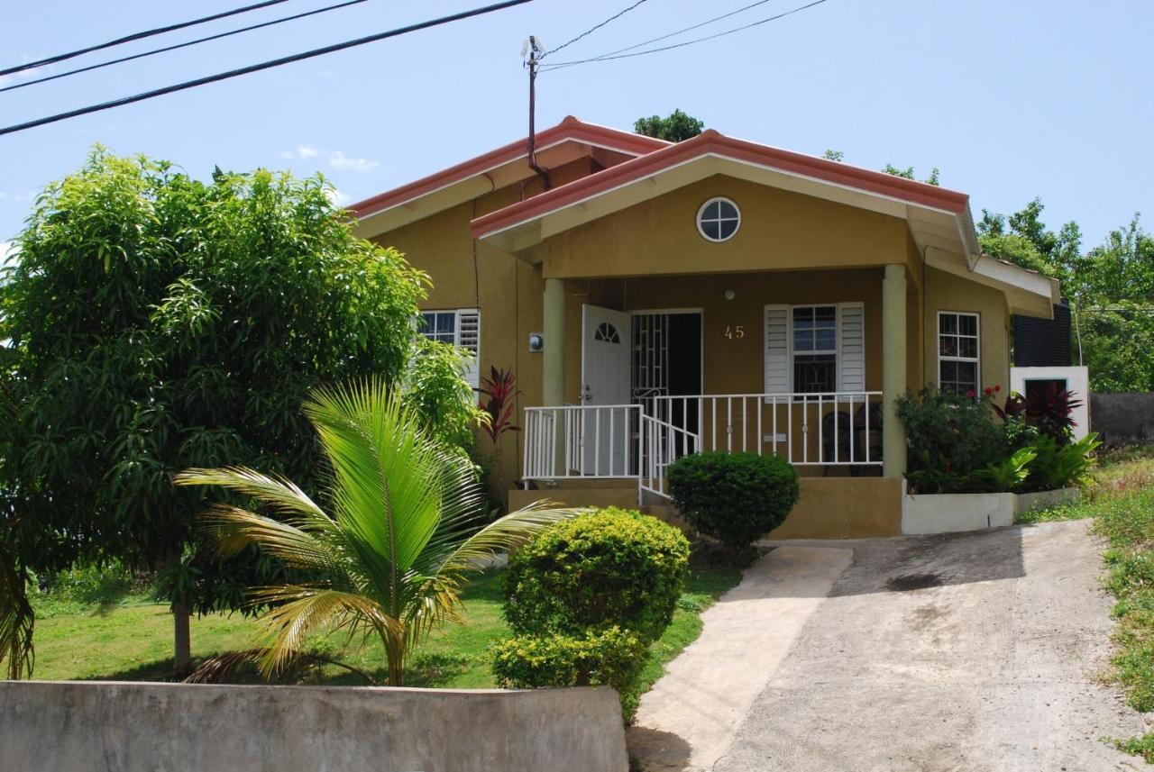 Ocho Rios Emerald 2 Bed 10 Mins Ocho Rios 24Hrs Hot Water Wi Fi Habitación foto